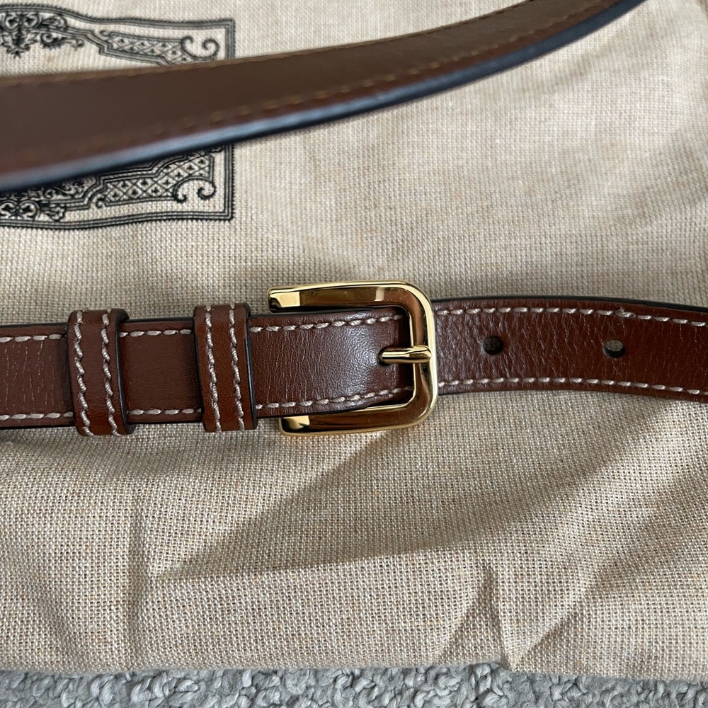 Gucci Padlock Saddle Crossbody - Picture 9 of 16